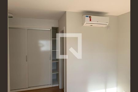 Foto 12 de apartamento para alugar com 3 quartos, 120m² em Alto de Pinheiros, São Paulo