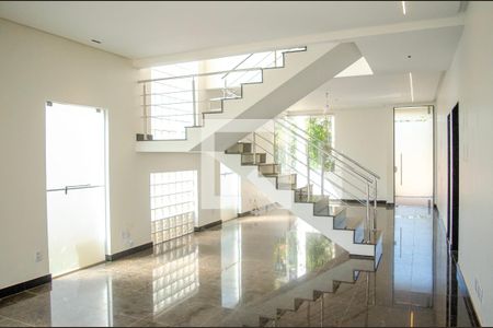 Casa de Condomínio à venda com 4 quartos, 300m² em Alphaville Araguaia, Goiânia