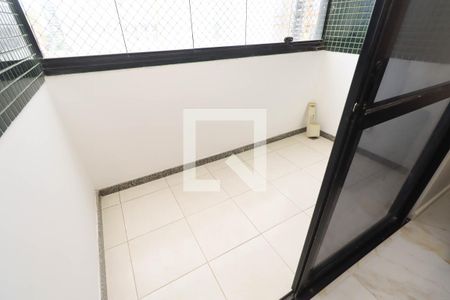 Apartamento para alugar com 2 quartos, 60m² em Jardim Armação, Salvador