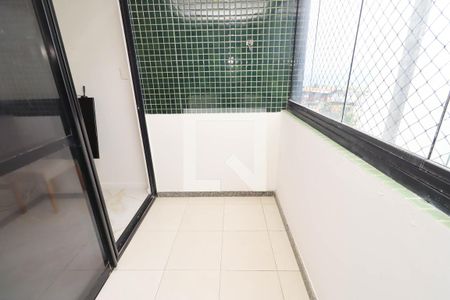 Apartamento para alugar com 2 quartos, 60m² em Jardim Armação, Salvador