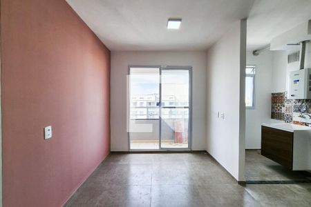 Sala de apartamento para alugar com 2 quartos, 46m² em Santo Cristo, Rio de Janeiro