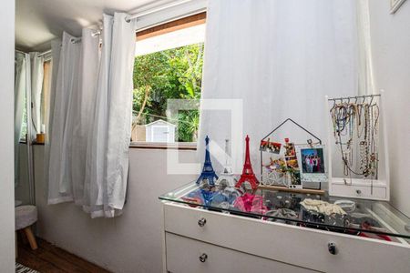 Casa à venda com 2 quartos, 137m² em Sapê, Niterói