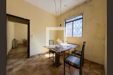 Casa à venda com 4 quartos, 360m² em Jardim Prainha, São Paulo