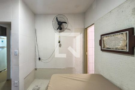 Suite 1 de casa para alugar com 2 quartos, 100m² em Vilamar, Praia Grande