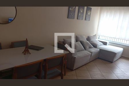 Foto 02 de casa à venda com 3 quartos, 120m² em Jardim Nossa Senhora do Carmo, São Paulo