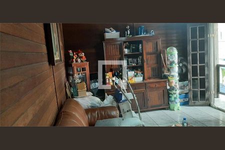 Casa à venda com 4 quartos, 104m² em Vila Diva, São Paulo
