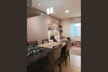 Casa à venda com 2 quartos, 75m² em Vila Marari, São Paulo