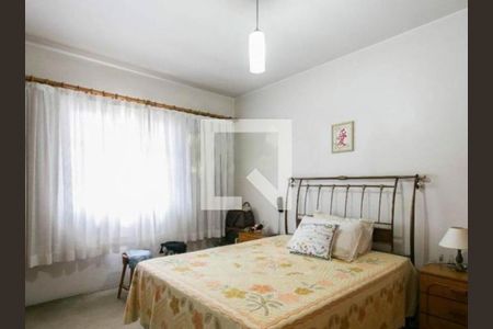 Casa à venda com 2 quartos, 110m² em Vila Carrão, São Paulo