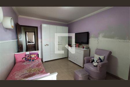 Casa à venda com 4 quartos, 270m² em Jardim Angela (Zona Leste), São Paulo