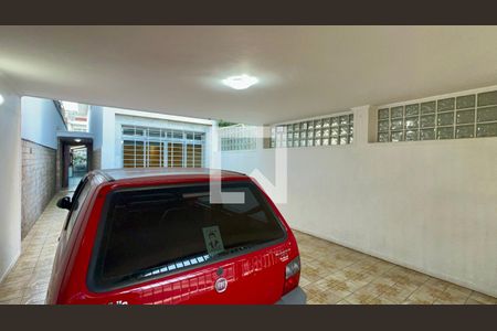 Garagem de casa à venda com 3 quartos, 186m² em Alto de Pinheiros, São Paulo
