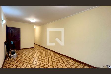 Sala de casa à venda com 3 quartos, 186m² em Alto de Pinheiros, São Paulo