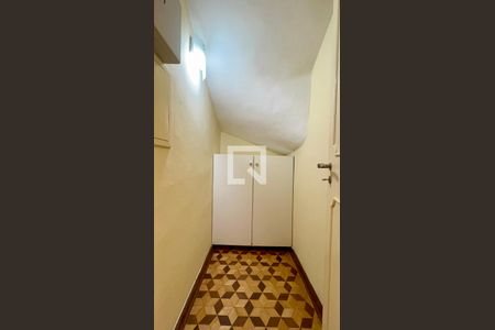 Despensa de casa à venda com 3 quartos, 186m² em Alto de Pinheiros, São Paulo