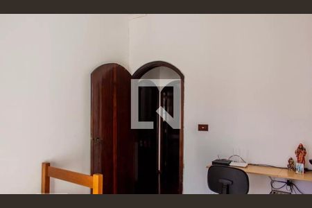 Casa à venda com 3 quartos, 144m² em Vila Lucinda, Santo André