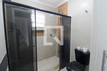 Banheiro de casa para alugar com 1 quarto, 120m² em Jardim Sarah, São Paulo