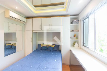 Casa de Condomínio à venda com 2 quartos, 89m² em Rio Branco, Canoas