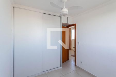 Quarto 1 de apartamento para alugar com 2 quartos, 50m² em Minaslandia, Belo Horizonte