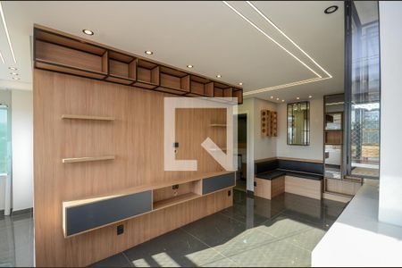 Sala de apartamento à venda com 2 quartos, 58m² em Vila Cruz das Almas, São Paulo