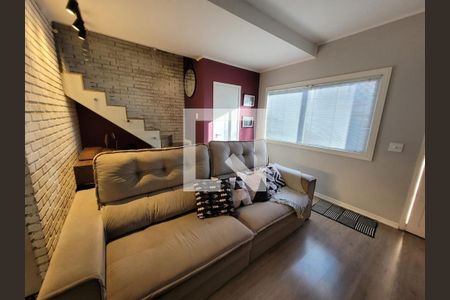 Sala de casa para alugar com 2 quartos, 135m² em Rio Bonito, São Paulo