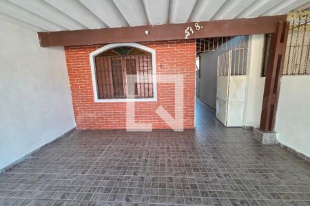 Garagem de casa para alugar com 2 quartos, 130m² em Nova Mirim, Praia Grande
