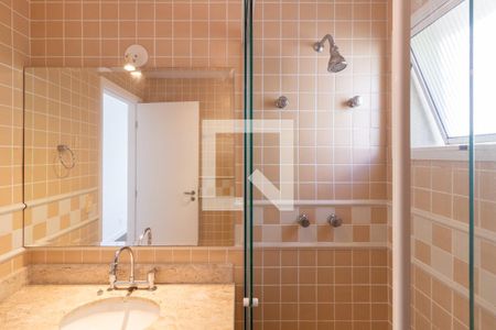 Suíte de apartamento para alugar com 2 quartos, 95m² em Pinheiros, São Paulo
