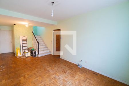 Sala de casa à venda com 3 quartos, 144m² em Vila Fachini, São Paulo