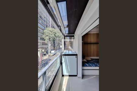 Varanda de kitnet/studio para alugar com 1 quarto, 19m² em Vila Mariana, São Paulo