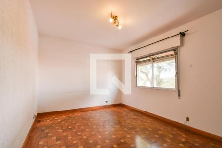 Casa à venda com 3 quartos, 250m² em Jardim da Gloria, São Paulo