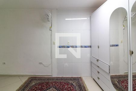 Quarto 1 - Suíte de casa para alugar com 3 quartos, 160m² em Vila Sao Paulo, São Paulo