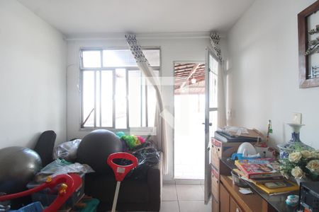 Sala de casa para alugar com 1 quarto, 115m² em Pechincha, Rio de Janeiro