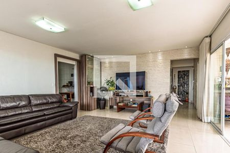 Apartamento à venda com 3 quartos, 113m² em Vila Gumercindo, São Paulo