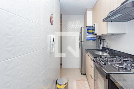 Cozinha e Área de Serviço de apartamento à venda com 2 quartos, 44m² em Parque Bristol, São Paulo