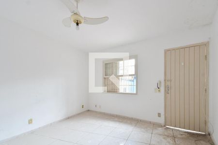 Casa à venda com 3 quartos, 250m² em Vila Mariana, São Paulo