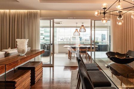 Apartamento à venda com 3 quartos, 147m² em Vila Gertrudes, São Paulo