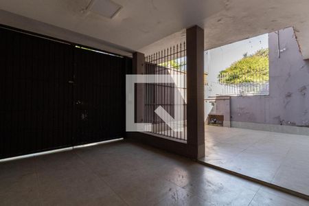 Casa à venda com 3 quartos, 190m² em Indianópolis, São Paulo