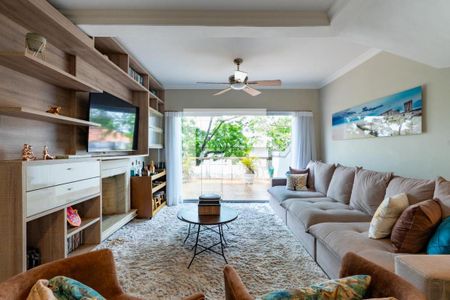 Casa à venda com 4 quartos, 225m² em Rolinópolis, São Paulo