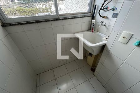 Área de Serviço de apartamento para alugar com 2 quartos, 50m² em Centro, Duque de Caxias