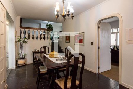 Casa à venda com 5 quartos, 312m² em Jardim Leonor, São Paulo