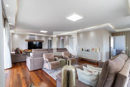Apartamento à venda com 4 quartos, 243m² em Vila Sofia, São Paulo