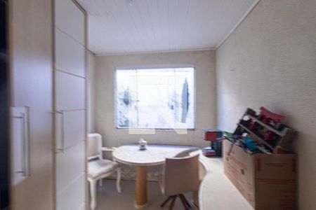 Quarto 1 de casa à venda com 6 quartos, 140m² em Novo Mundo, Curitiba