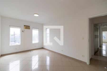 Casa à venda com 6 quartos, 128m² em Santo Amaro, São Paulo