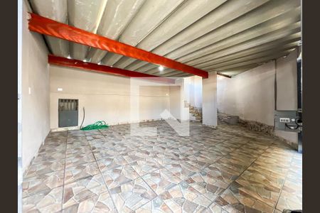 Casa à venda com 4 quartos, 60m² em Jardim Guarau, São Paulo