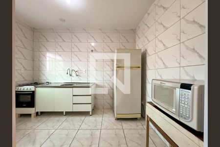 Casa à venda com 4 quartos, 60m² em Jardim Guarau, São Paulo