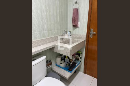 Banheiro de apartamento para alugar com 2 quartos, 50m² em Jardim do Tiro, São Paulo