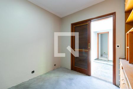 Casa à venda com 3 quartos, 340m² em Vila Sao Paulo, São Paulo