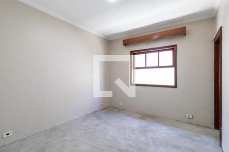 Casa à venda com 3 quartos, 340m² em Vila Sao Paulo, São Paulo