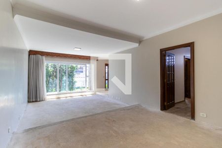 Casa à venda com 3 quartos, 340m² em Vila Sao Paulo, São Paulo