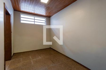 Casa à venda com 3 quartos, 340m² em Vila Sao Paulo, São Paulo