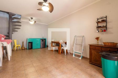Casa à venda com 2 quartos, 151m² em Vila Mariana, São Paulo