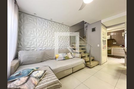 Casa de Condomínio à venda com 2 quartos, 88m² em Carandiru, São Paulo