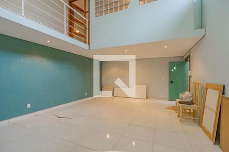 Casa à venda com 7 quartos, 300m² em Cambuí, Campinas